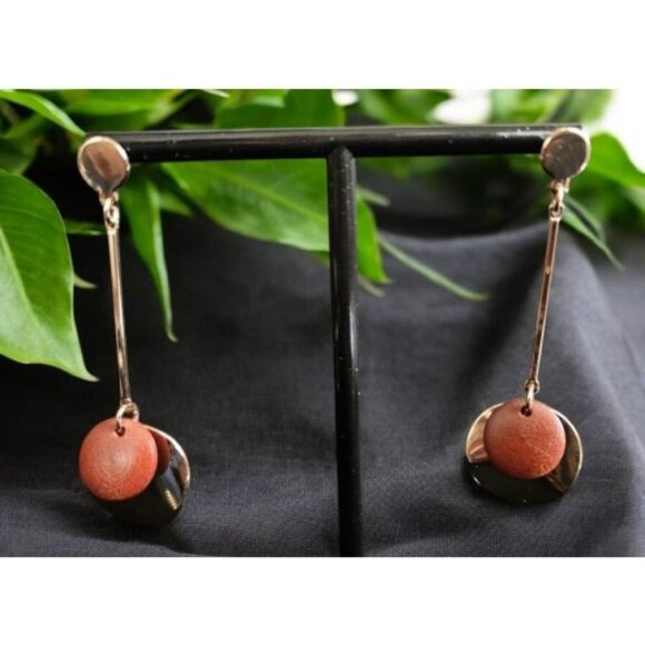 AVON Golden Woodland Stud Dangle Earrings - Picture 1 of 4